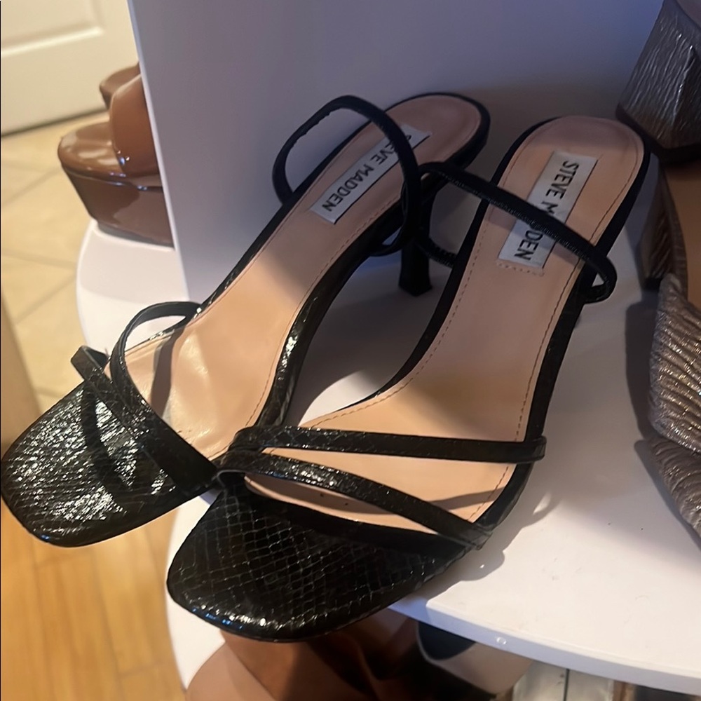 Steve Madden Black Elegant Heels